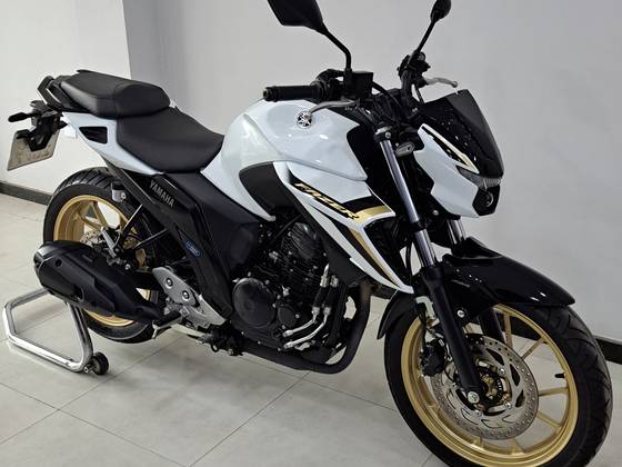 YAMAHA FZ25 FAZER CONNECTED ABS 